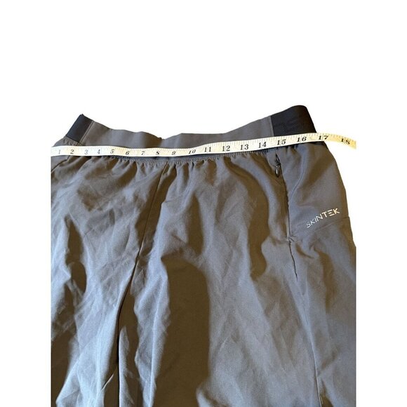 Skins Women's Grey Skintek Shorts Size Large - Picture 8 of 11